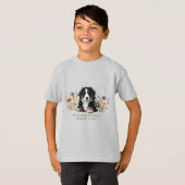 ベルナーゼン・マウンテン・ドッグと野の花 Tシャツ (正面フル)