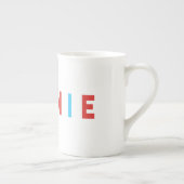 ベルニーのマグ ボーンチャイナマグカップ (右)