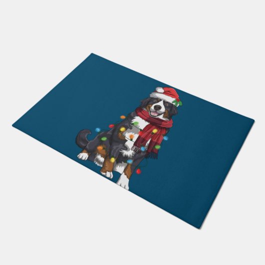 ベルネーズマウンテンクリスマスライトおもしろい犬恋人 ドアマット (アングル)