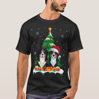 ベルネーズマウンテンドッグクリスマスツリーライトサンタ Tシャツ