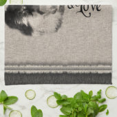 ベルネーズマウンテンドッグヴィンテージポートレートかわいい引用文 キッチンタオル (折り畳み)