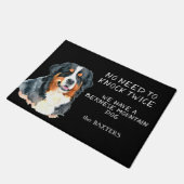 ベルネーズマウンテンドッグ二回ノックする必要はない ドアマット (アングル)