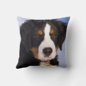 ベルネーゼ山犬 – かわいい子犬の写真 クッション (裏面)