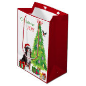 ベルネーゼ山犬、鳥、クリスマスツリー ミディアムペーパーバッグ (正面アングル)