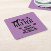 ベルネーゼ犬、ベルネーゼ恋人との生活が良い スクエアペーパーコースター (アングル)