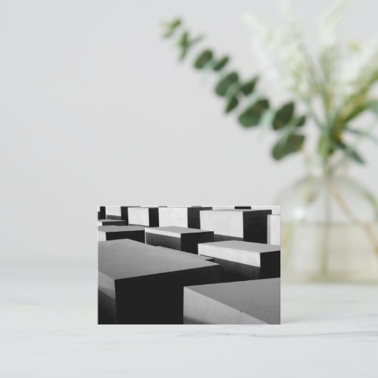 ベルリンのキューブ 名刺 (スタンド正面)