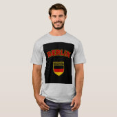 ベルリンのバッジ Tシャツ (正面フル)