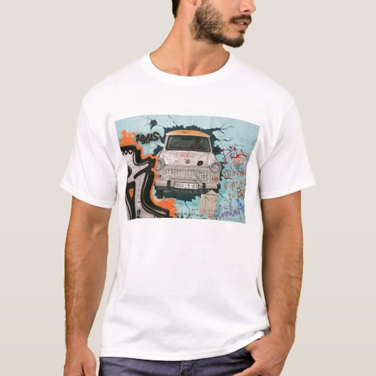 ベルリンの壁の断片 Tシャツ (正面)