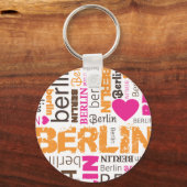 ベルリンドイツタイポグラフィキーチェーン キーホルダー (正面)