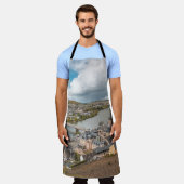 ベルンカステルクエ エプロン (着用した状態)