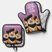 ベレー&バンダナを着たかわいいシックなコギの犬 鍋つかみ&鍋敷きセット (正面/裏面)