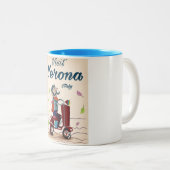 ベローナイタリアンスクーター旅行ポスター ツートーンマグカップ (正面右)