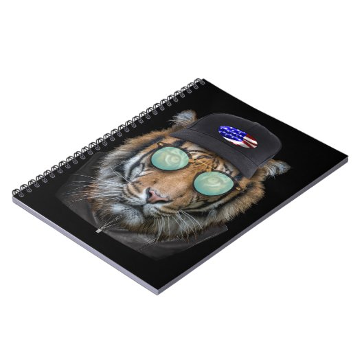 ベンガおもしろいルトラの服を着たおもしろい野生動物 ノートブック (左側)