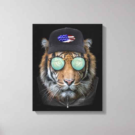 ベンガおもしろいル・タイガーの服を着た野生動物 キャンバスプリント (正面)