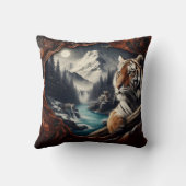 ベンガルリラックスタイガーの近くの渓流 クッション (裏面)