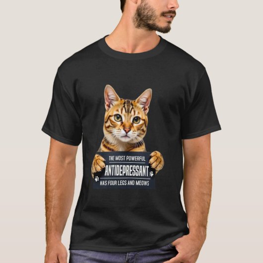 ベンガル猫の飼い主 四本の足と鳴き声 ベンガル子猫 Tシャツ (正面)