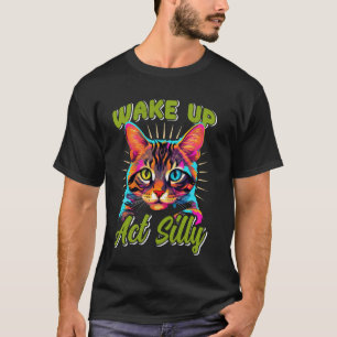 ベンガル猫ウェイクアップ間抜けアクショおもしろいンBengal Cat Owne Tシャツ