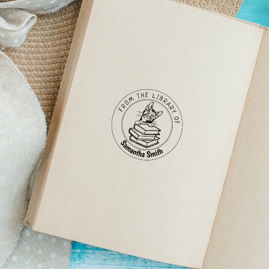 ベンガル猫、図書館の本 ラバースタンプ