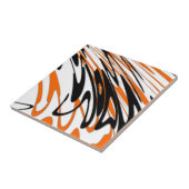 ベンガル色スクワイゴイのオレンジと黒い線 タイル (側面)