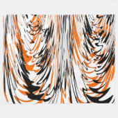 ベンガル色スクワイゴイのオレンジと黒い線 フリースブランケット (正面(横))