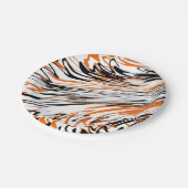 ベンガル色スクワイゴイのオレンジと黒い線 ペーパープレート (アングル)