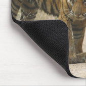 ベンガ王室のル・タイガーと若者 – 前方に触れ、 マウスパッド (コーナー)