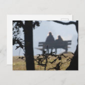 ベンチに座っている2人DIYはがき ポストカード (正面/裏面)