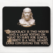 ベンフランクリンの引用文: 2匹のオオカミ及びよく武装させていた子ヒツジ マウスパッド (正面)