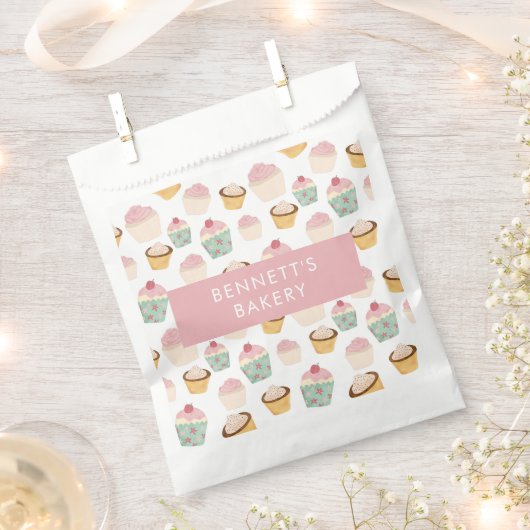 ベーカリーカフェカップケーキビジネステイクアウト フェイバーバッグ (クリップ留めされた状態)