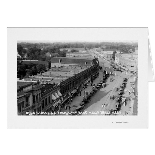 ベーカー・ビルからのメイン・セントの北東ビュー (正面横)