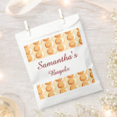 ベーグルとクリーム フェイバーバッグ (クリップ留めされた状態)