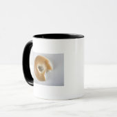 ベーゲルのクローズアップ マグカップ (正面左)