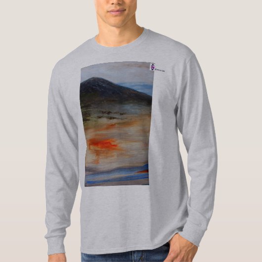 ベーシックLスリーブダークマウンテンデザイン Tシャツ (正面)