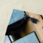 ベージュおよび青の幾何学的パターン ビーチタオル (インサイチュ)