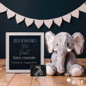 ベージュとグレーのミニマル妊娠発表 招待状