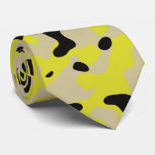 ベージュとグレーの黄色の迷彩 ネクタイ (ロール)