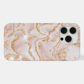 ベージュとゴールドの大理石模様 iPhoneケース (裏面横)