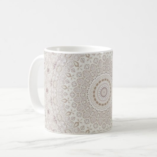 ベージュとタウペの曼荼羅パターンデザイン コーヒーマグカップ (正面左)