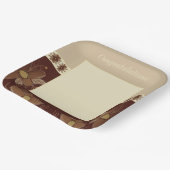 ベージュとブラウンのスクエア ペーパープレート (傾斜あり)