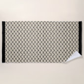 ベージュとブラックのアートデコ抽象芸術の花模様 ビーチタオル (正面)