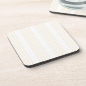 ベージュと白い5つのストライプパターン コースター (左側)