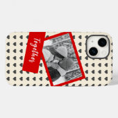 ベージュと赤の心のこもったギフトカップルのロマンス Case-Mate iPhoneケース (裏面 (横))