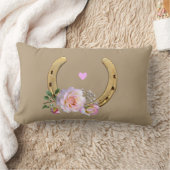 ベージュに馬蹄と花 ランバークッション (ブランケット)