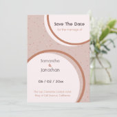 ベージュのドットとサークルの結婚式Save The Date 招待状 (スタンド正面)