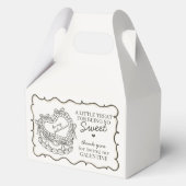 ベージュのボウハート コケッテ ケーキ ガレンタインズ パーティ フェイバーボックス (裏面)