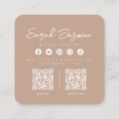 ベージュのミニマルモダンリストインフルエンサーScannable スクエア名刺 (裏面)