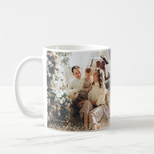 ベージュのミニマル主義メリークリスマス家族の写真 コーヒーマグカップ (左)