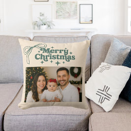 ベージュの写真に緑のリボン、手描きのクリスマス クッション