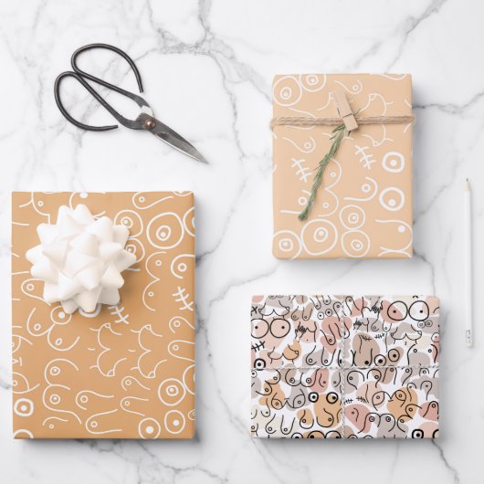 ベージュの女性おもしろい胸の包装紙シート ラッピングペーパーシート (正面)