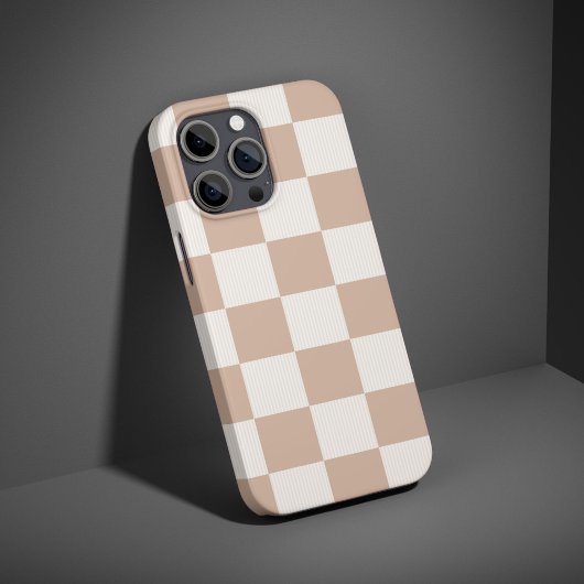 ベージュの市松模様のチェック柄とナチュラルブラウン Case-Mate iPhoneケース